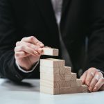 辦公室風水失敗實例：企業虧損的玄學因素