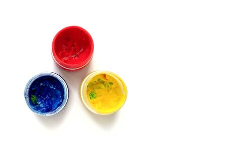 如何運用五行顏色改善運勢與提升財運